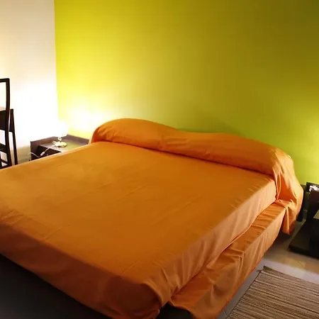 Trapani Rooms *
